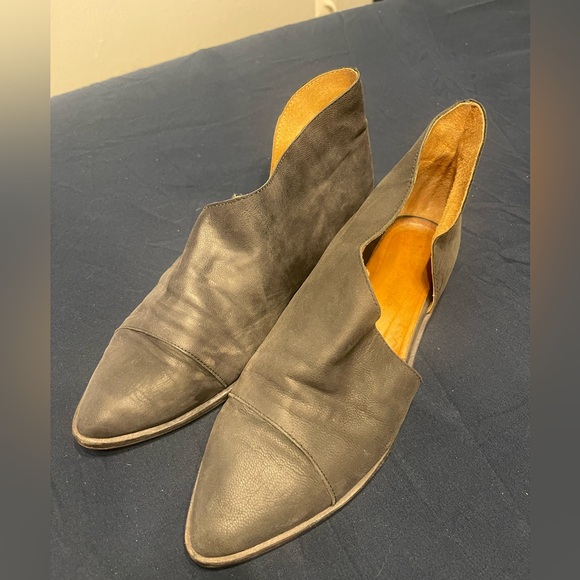 Free People Black Leather Royale Flat 41 - Picture 3 of 5